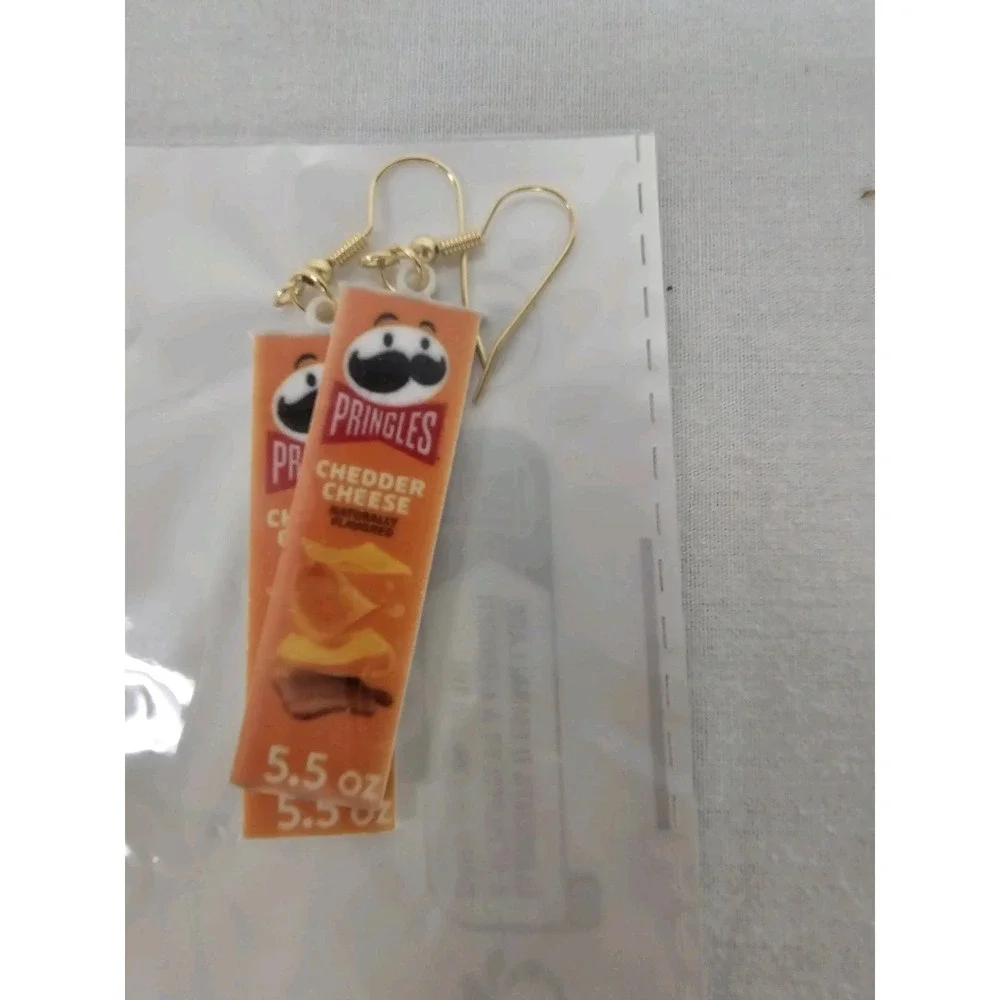 NWT Novelty Pringles Earrings Fun Foodie Gift Mini Kitsch Kidcore